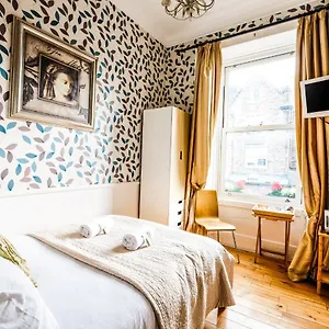 https://balmore-guest-house.edinburghhotelsuk.org